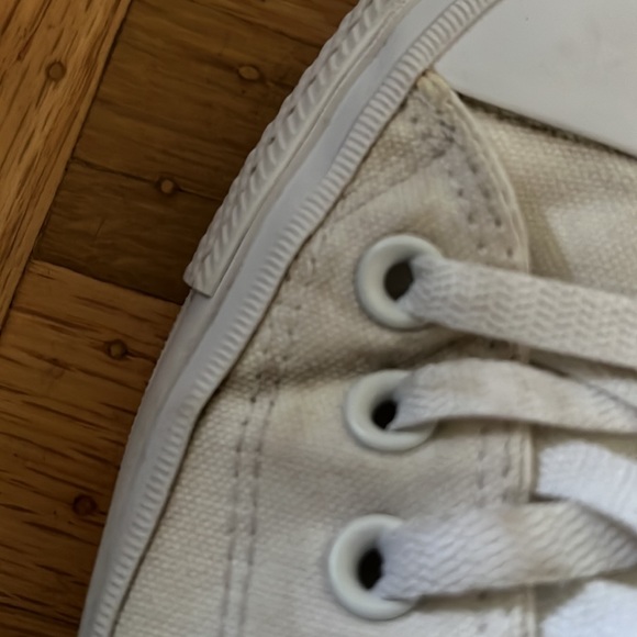 Converse Chuck Taylor II White Low Top w/ Nike Lunarlon - Picture 12 of 13